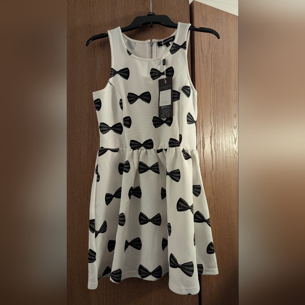 Bow Dress